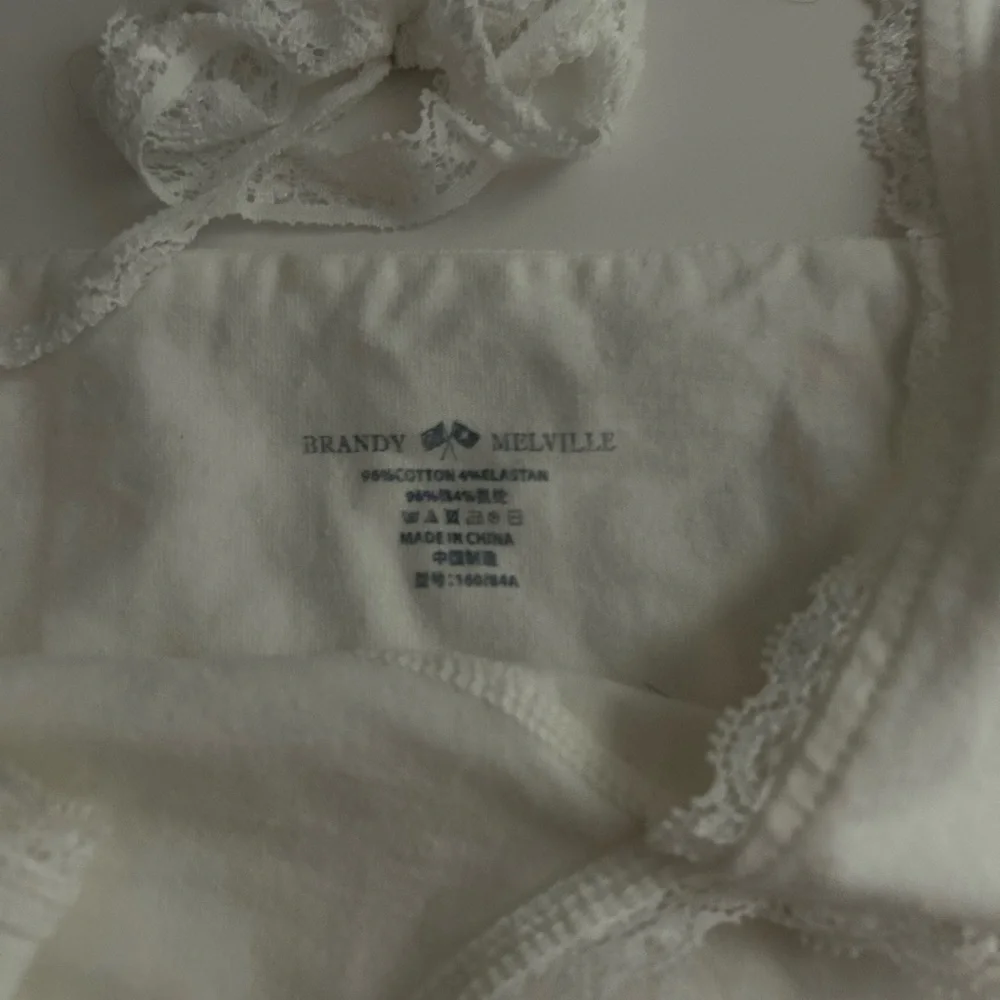 Brandy Melville White Lace-Trim Halter Cotton Cami Top - Picture 6 of 6